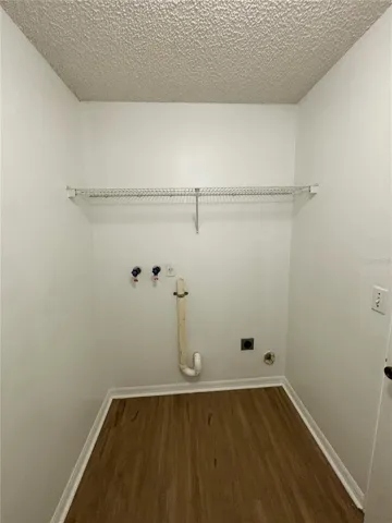 Pantry/Laundry room
