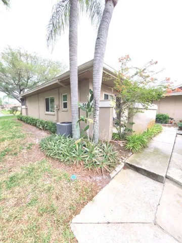 Front Door view between right angled walls
