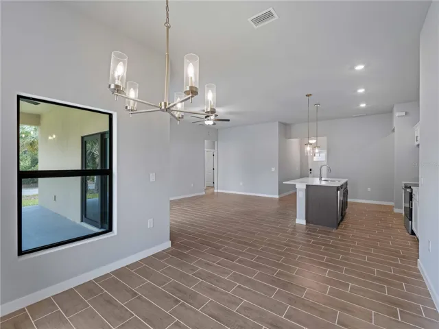 LivingRoom/Kitchen