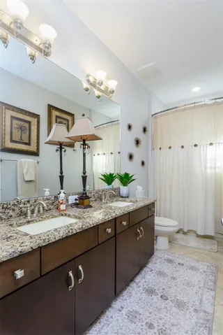 2nd floor hall bathroom
