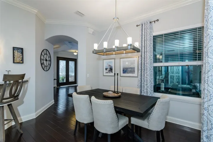 Breakfast nook