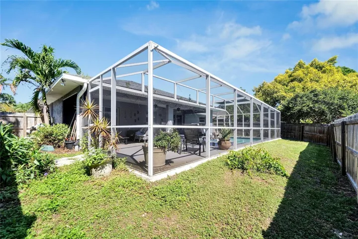 Exterior Rear Screened View