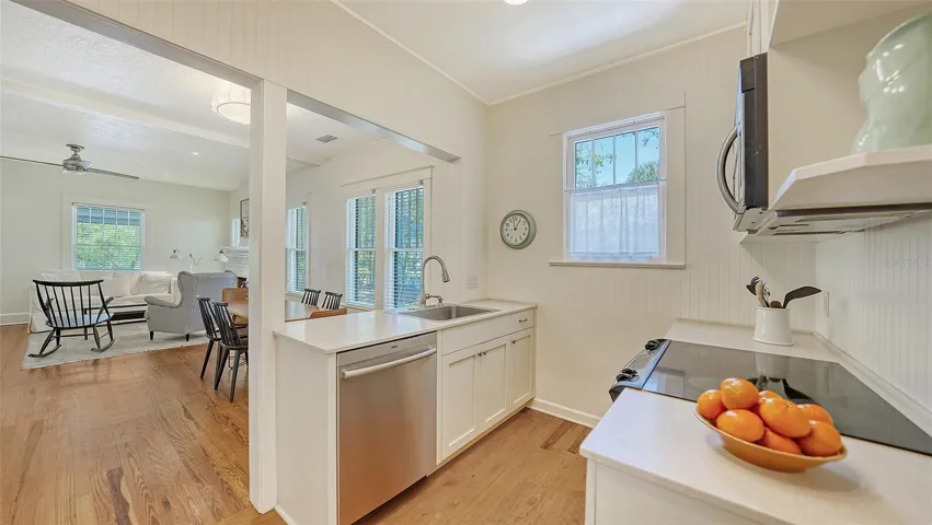 Open Kitchen