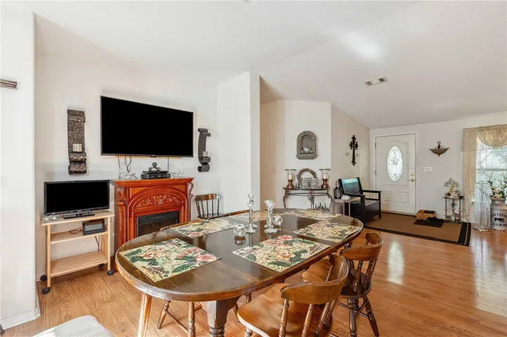 Dining room area.