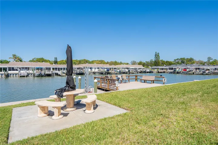 Outdoor seating along the Intracoastal