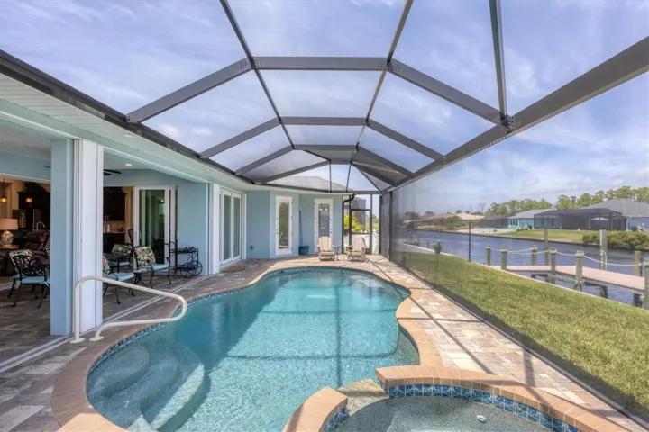 HEATED SALTWATER POOL/SPA