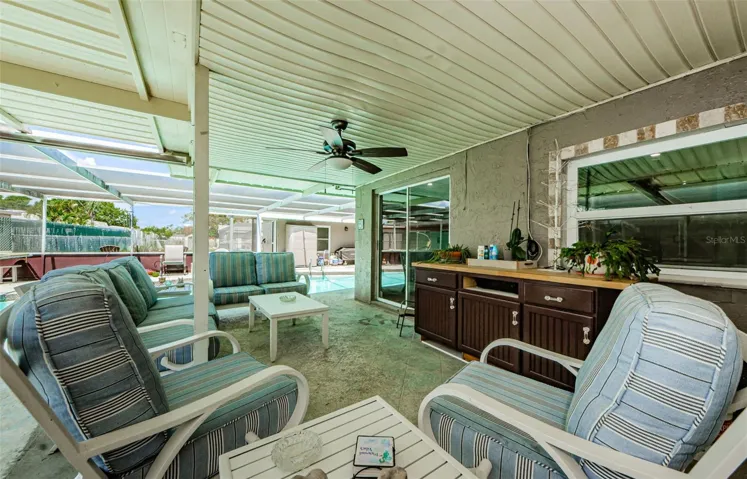 Back Patio in Screen Lanai