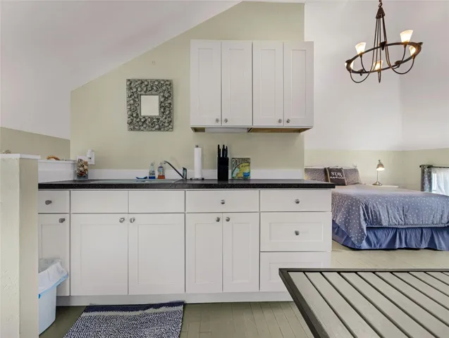 Cottage kitchenette