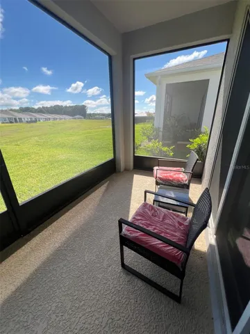 Screened in Lanai