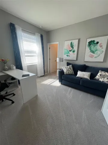 Office/Den- 3rd Bedroom
