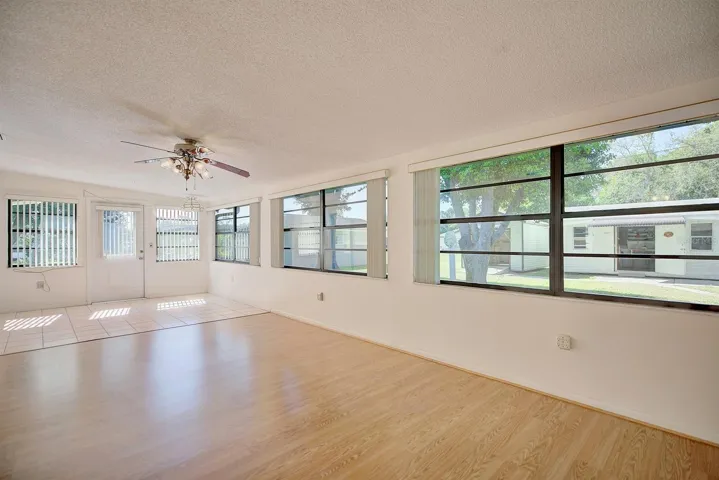 Air Conditioned Florida Room