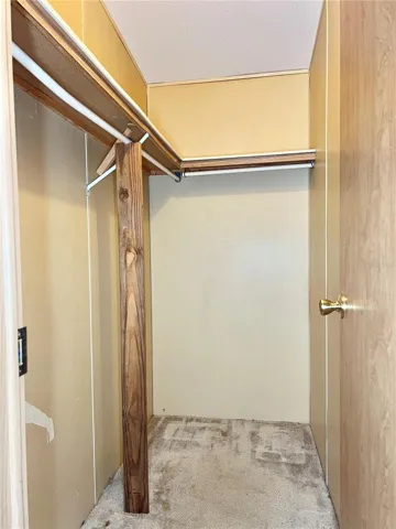 3rd Bedroom Walk-In Closet