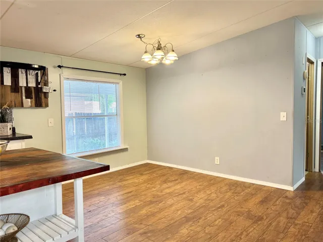 Dining Area - Laminate Floors