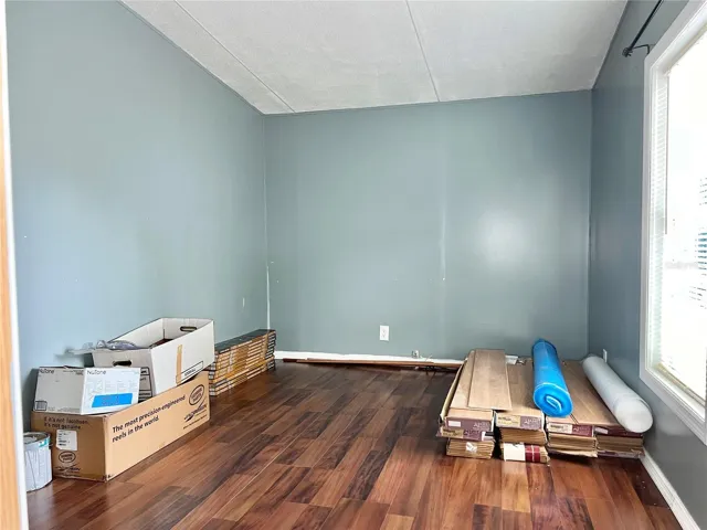 3rd Bedroom - Additional Flooring