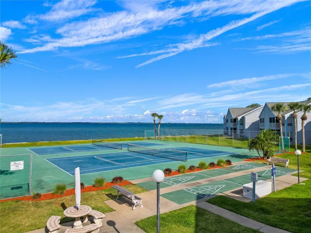 Pickleball / Tennis