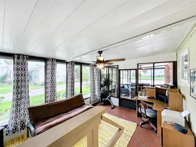 Florida room