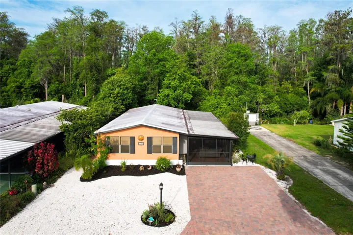 Great opportunity for long term lease!
