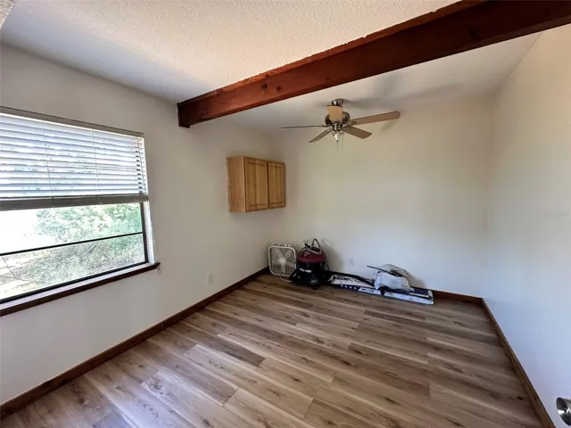 Guest bedroom 1
