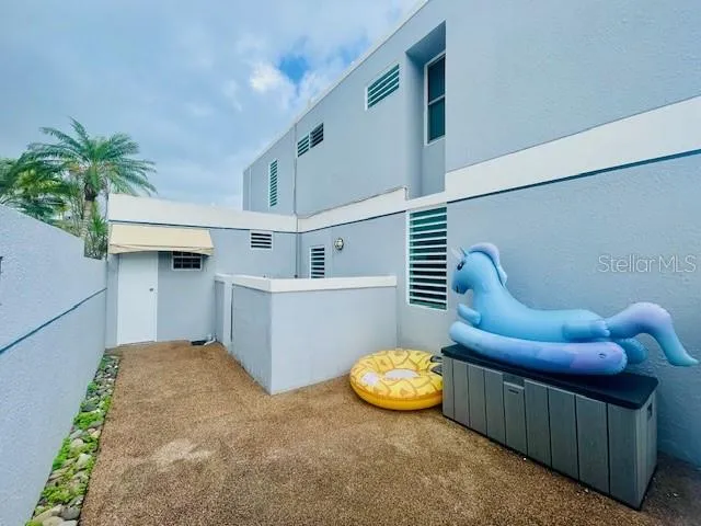 Full pool bath