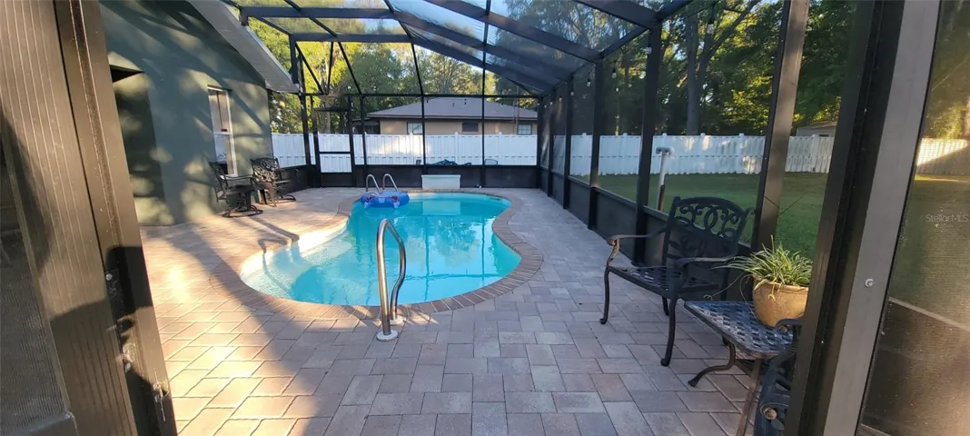 Look at this pool and decking!!!