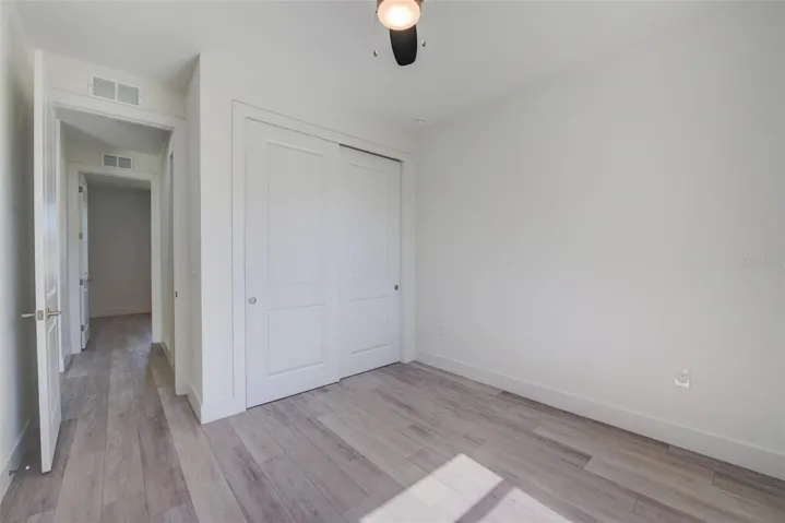 Guest bedroom 1