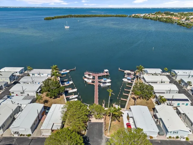Private Harbor & Slips