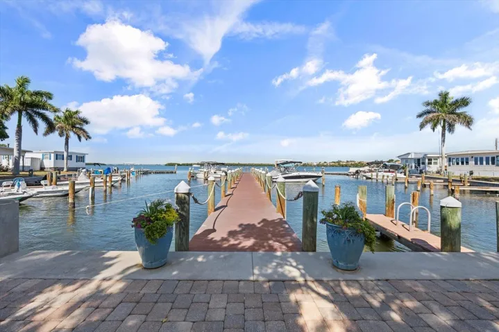 Private Harbor