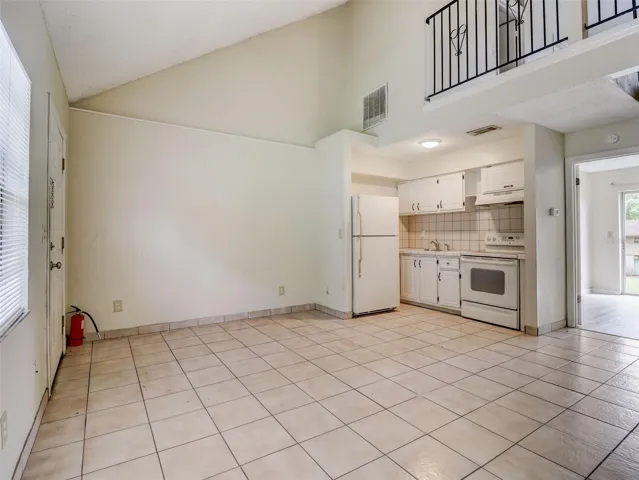 Unit 11565