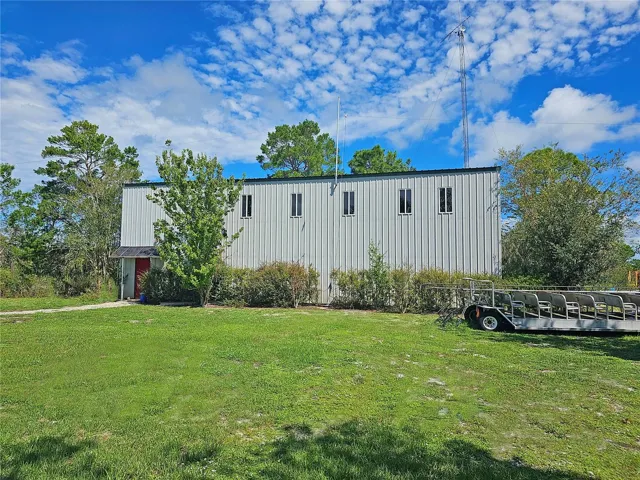 50' x 60' building