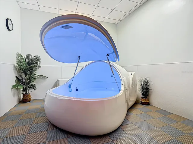1170