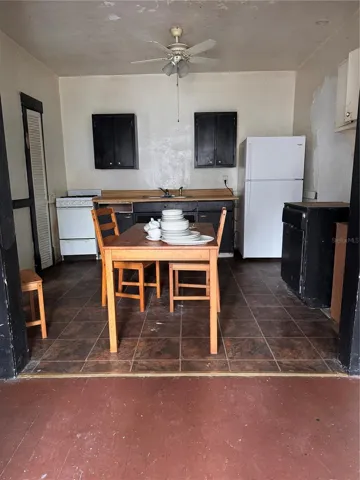 Unit 3 Kitchen