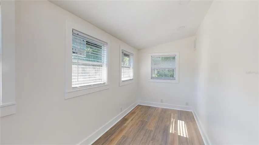 Secondary home bonus room