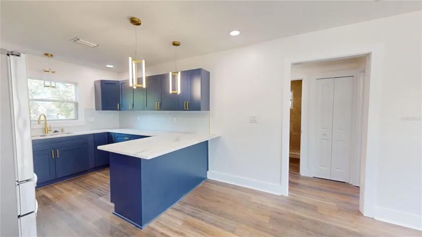 Secondary home kitchen & living room combo