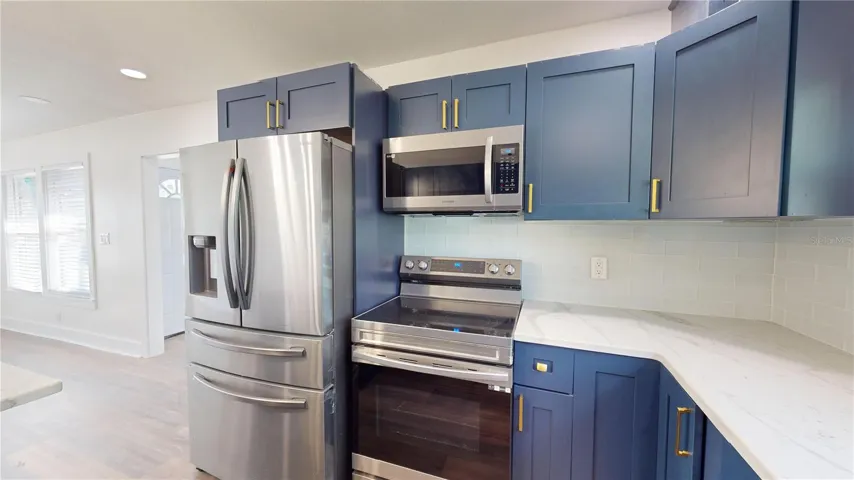 Secondary home kitchen