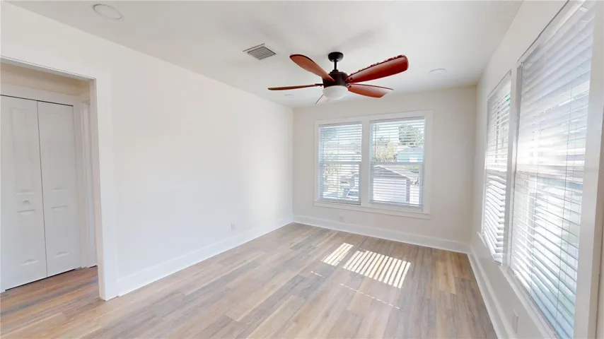 Secondary home kitchen & living room combo