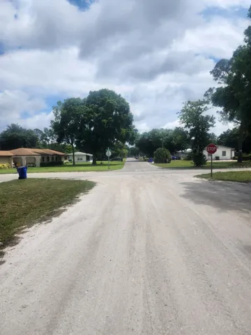This is Neiborhood the road leads.