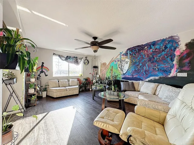 Lovely space on 2nd level.