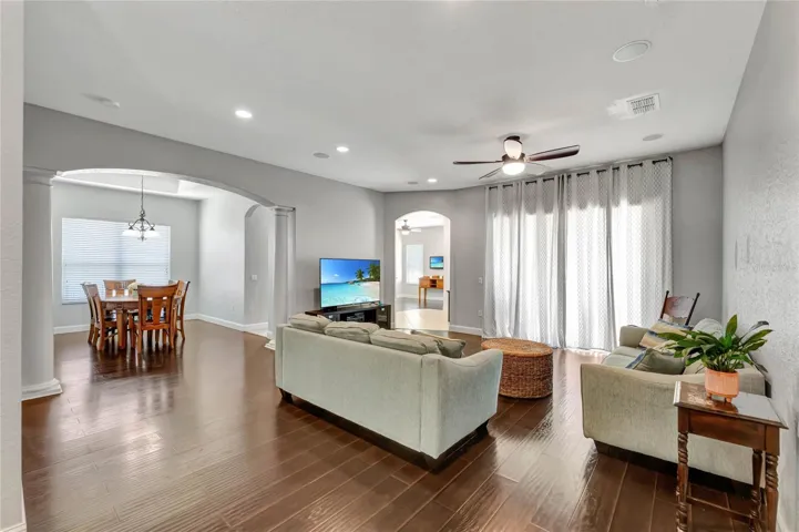 Front entry/living/dining space