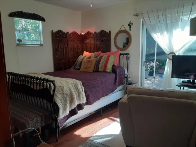 2nd Bedroom sliding door to pool