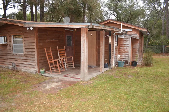 Front Porch and Entrance