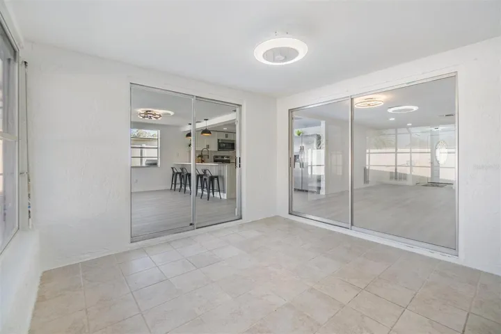Flex/bonus room next to patio/pool area