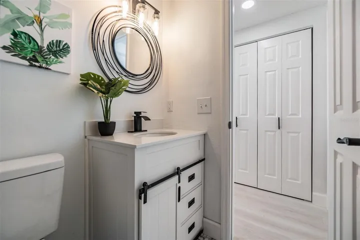 Full Bathroom #2