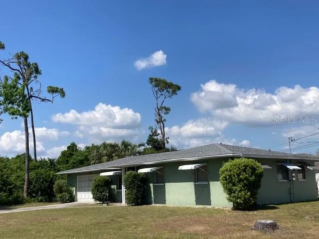 Concrete Block Home With Hip Roof
