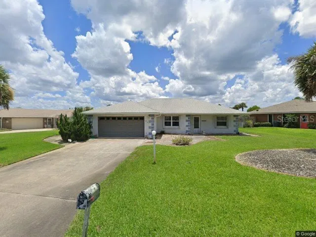 Make this your beachside dream home!