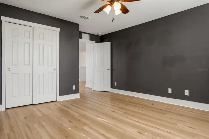 upstirs bedroom 3