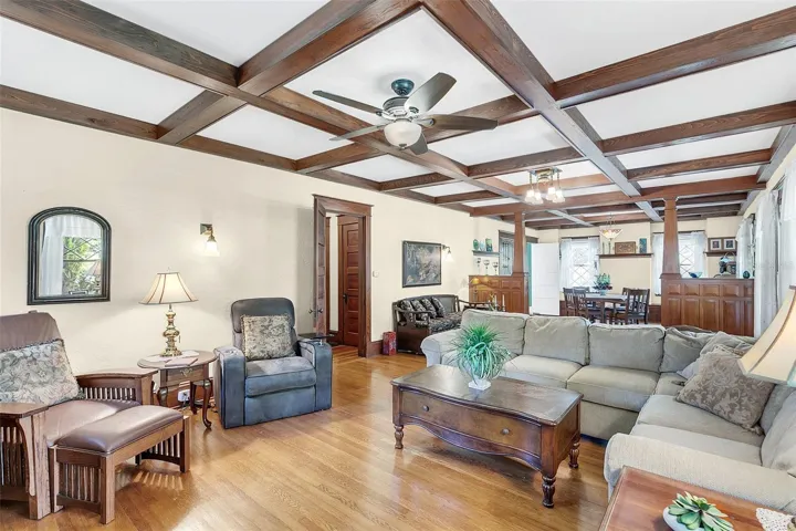 LIVING ROOM - VIEW TOWARD DINING ROOM