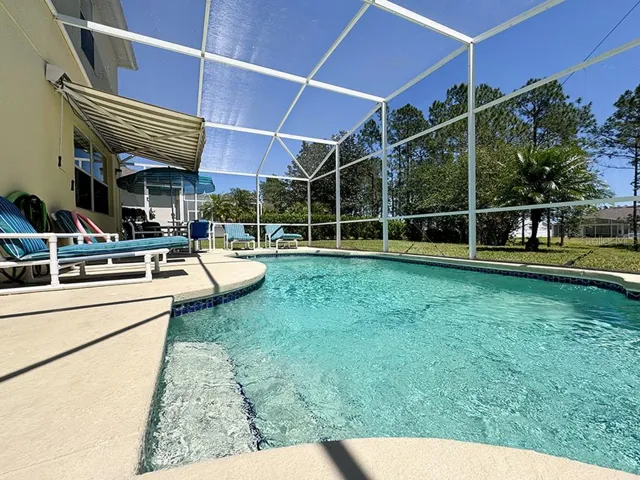 Pool area
