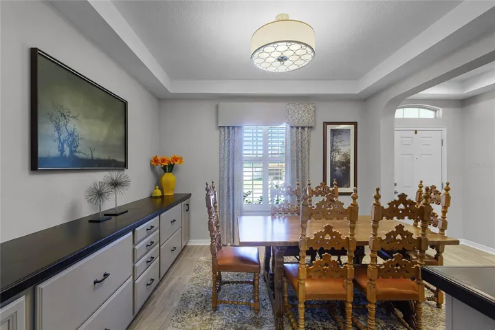 Dining/Office