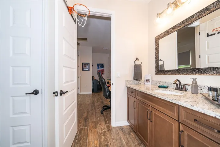 Jack & Jill Bathroom