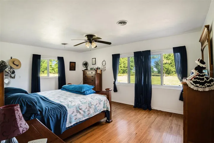 Bedroom. Natural light.